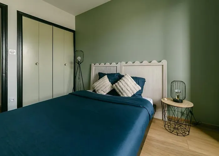 Spacieux T3 En Centre Avec Garage Clos - Calme Et Confort Apartment *