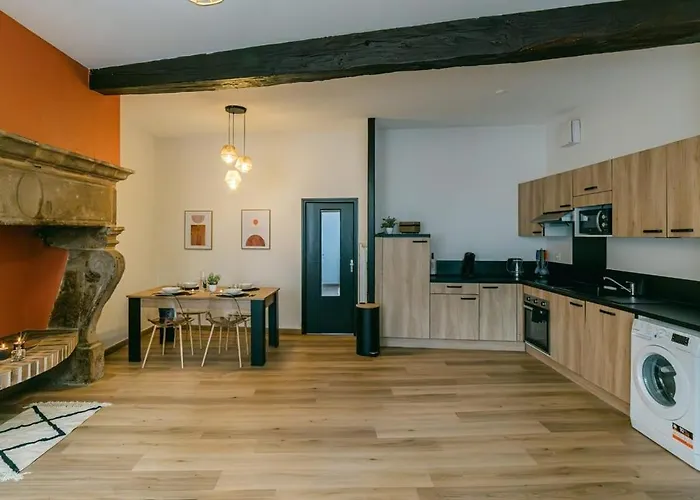 Apartment Spacieux T3 En Centre Avec Garage Clos - Calme Et Confort *